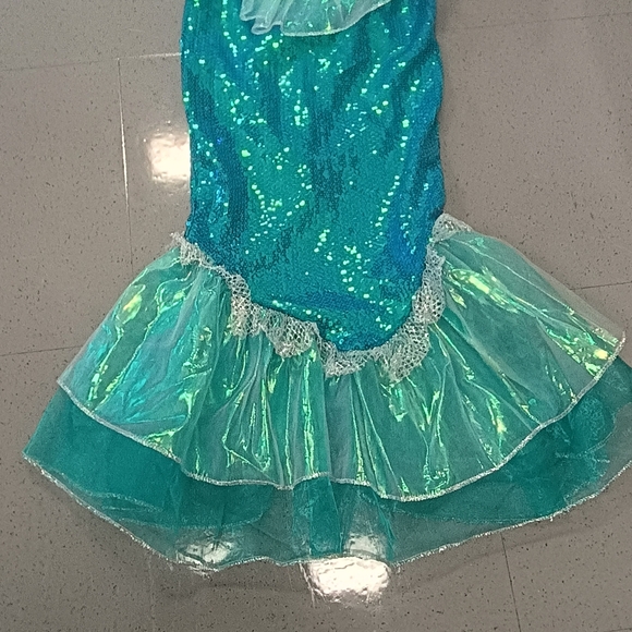 GILLIANS CLOSET Sparkling SEQUINS Green Blue Mermaid Costume for Kids Size 5-6 - Picture 11 of 16
